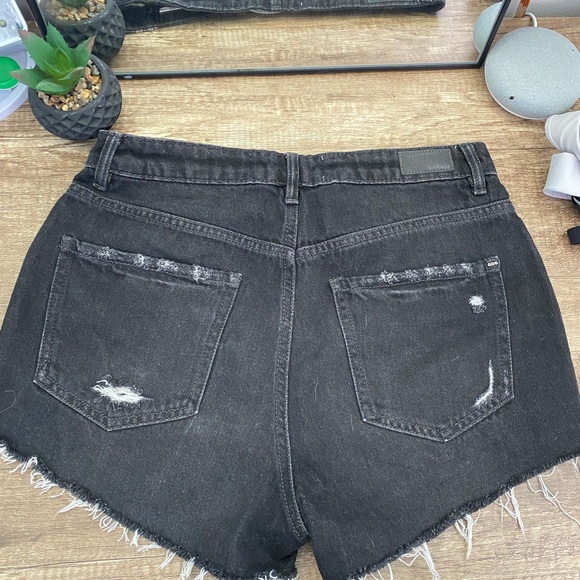 Garage shorts - Picture 5 of 6